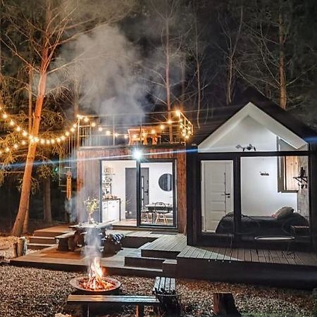 Odpoczynek Domki Pod Debem Z Opcja Jacuzzi Cminsk Экстерьер фото