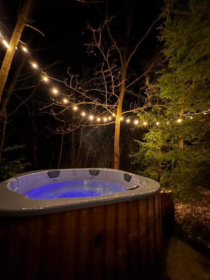 Odpoczynek Domki Pod Debem Z Opcja Jacuzzi Cminsk Экстерьер фото